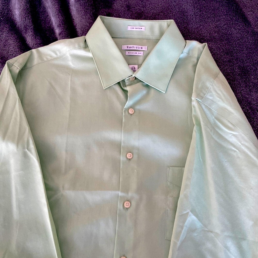 VanHeusen Regular fit button up shirt